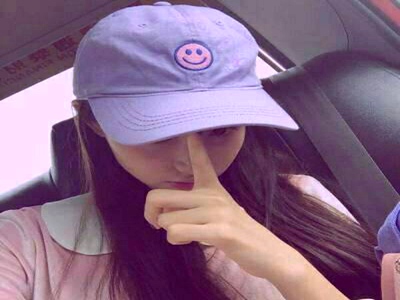 四大美女十七民工,公益联欢：民工与美女共谱和谐篇章-4